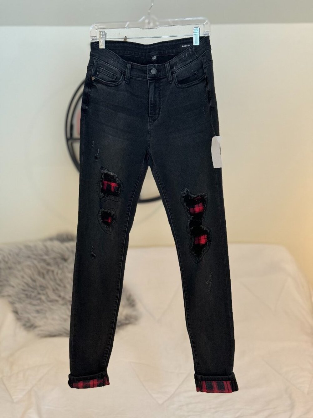 NWT Rebellia Distressed Black Jeans